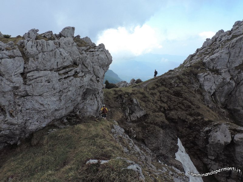 78 Ferrata MAURIZIO Anticima est Monte Alben.JPG -           